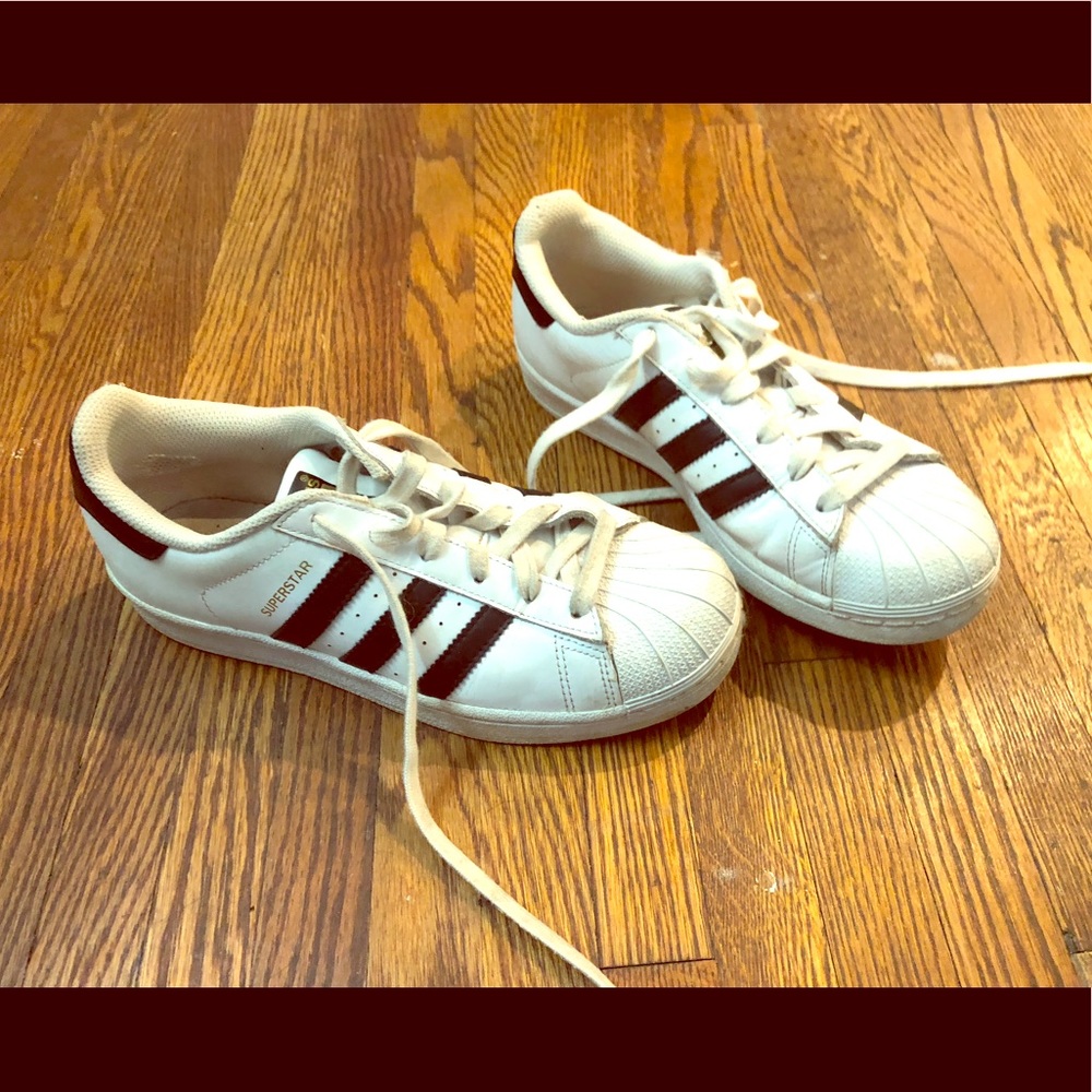 Adidas women’s size 6 shoes